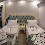 فندق Sirkeci Ersu & 3*