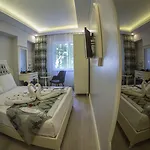 Sirkeci Ersu & Hotel 3*