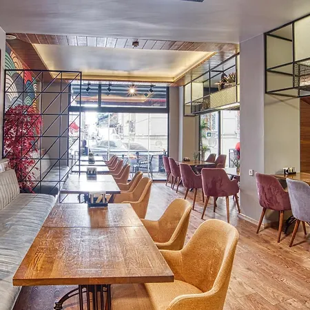 Sirkeci Ersu & Hotel Istanboel